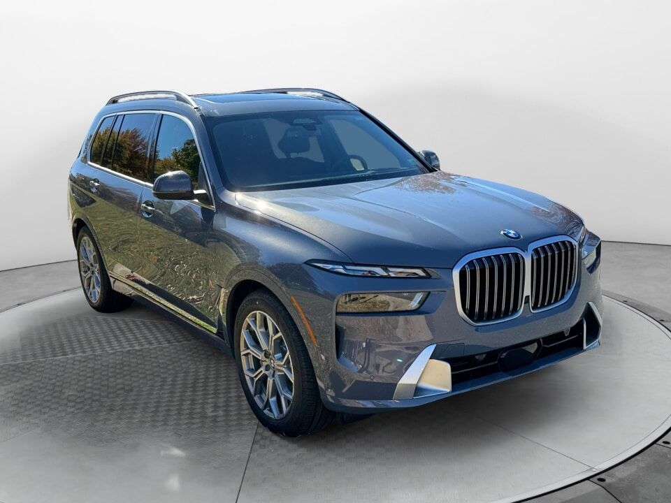 2026 BMW X7