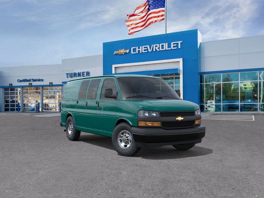 2025 CHEVROLET Express