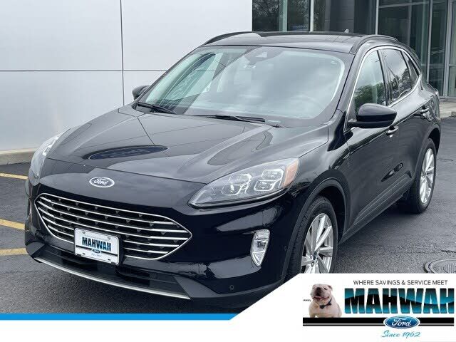 2022 FORD Escape