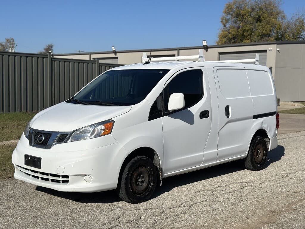 Nissan NV200