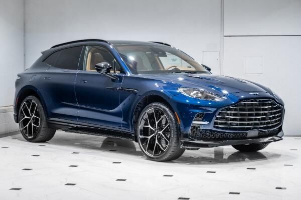 2026 ASTON MARTIN DBX
