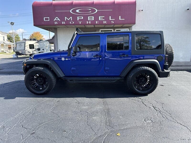 2013 JEEP Wrangler