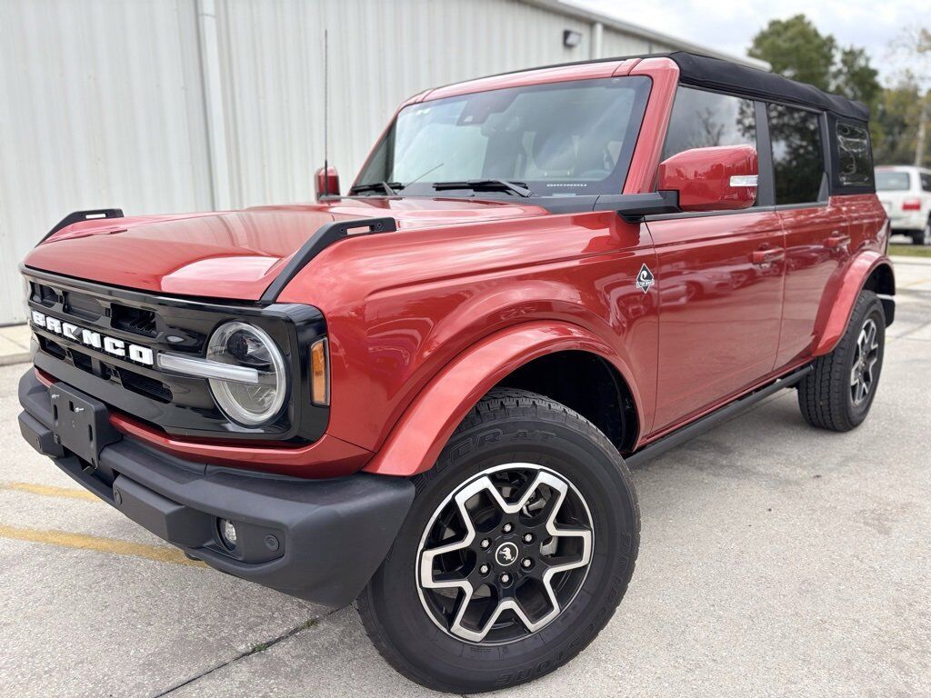 2023 FORD Bronco