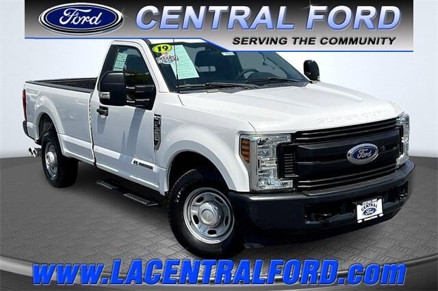 2019 FORD F-350