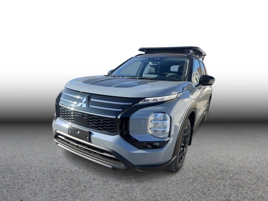 2026 MITSUBISHI Outlander