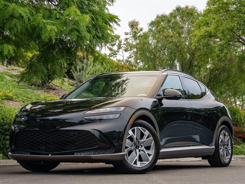 2025 GENESIS GV60