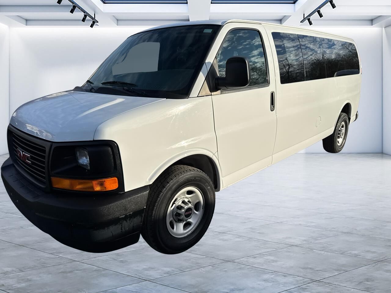 2017 GMC Savana