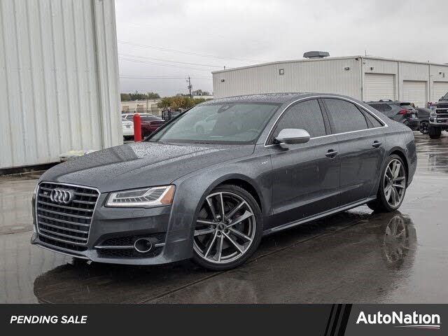 Audi S8