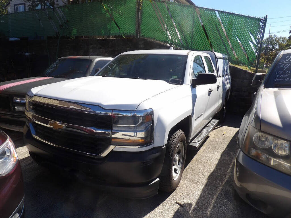 2018 CHEVROLET Silverado
