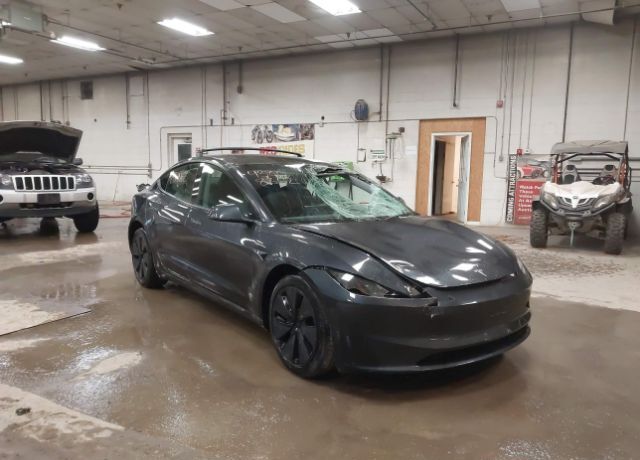 2024 TESLA Model 3