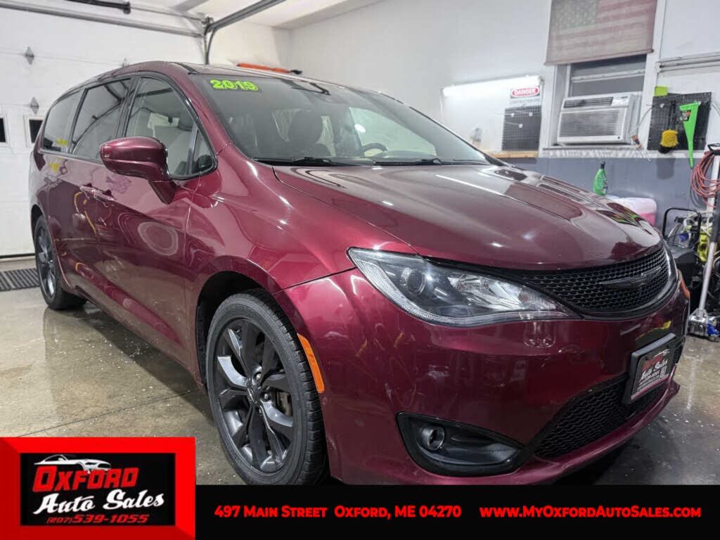 2019 CHRYSLER Pacifica