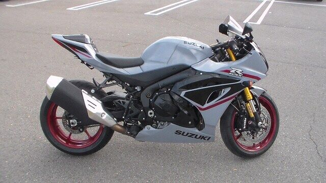 2024 SUZUKI GSX-R1000R