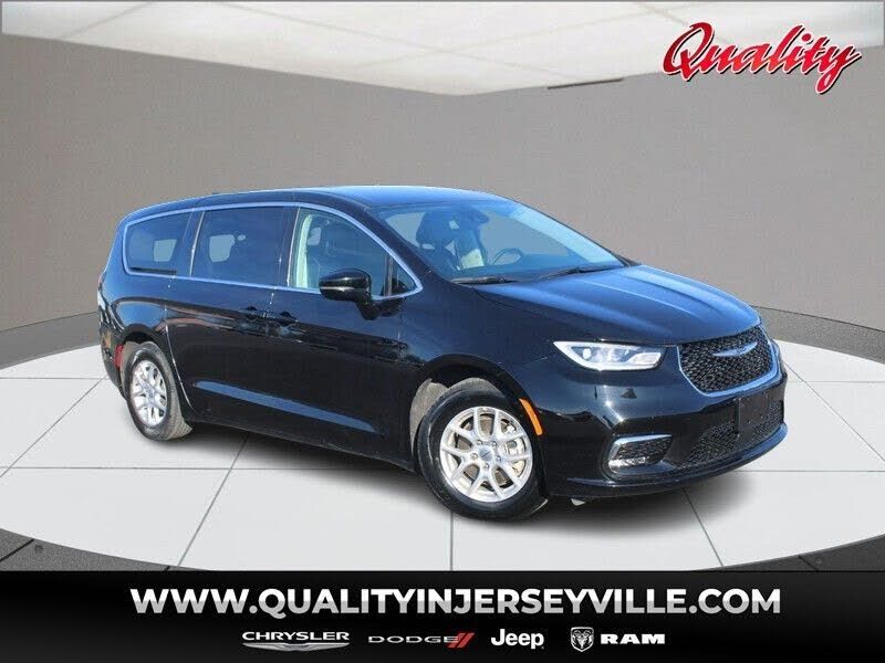 2024 CHRYSLER Pacifica