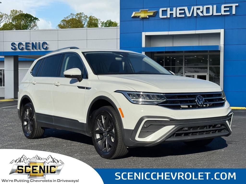 2024 VOLKSWAGEN Tiguan 4Motion