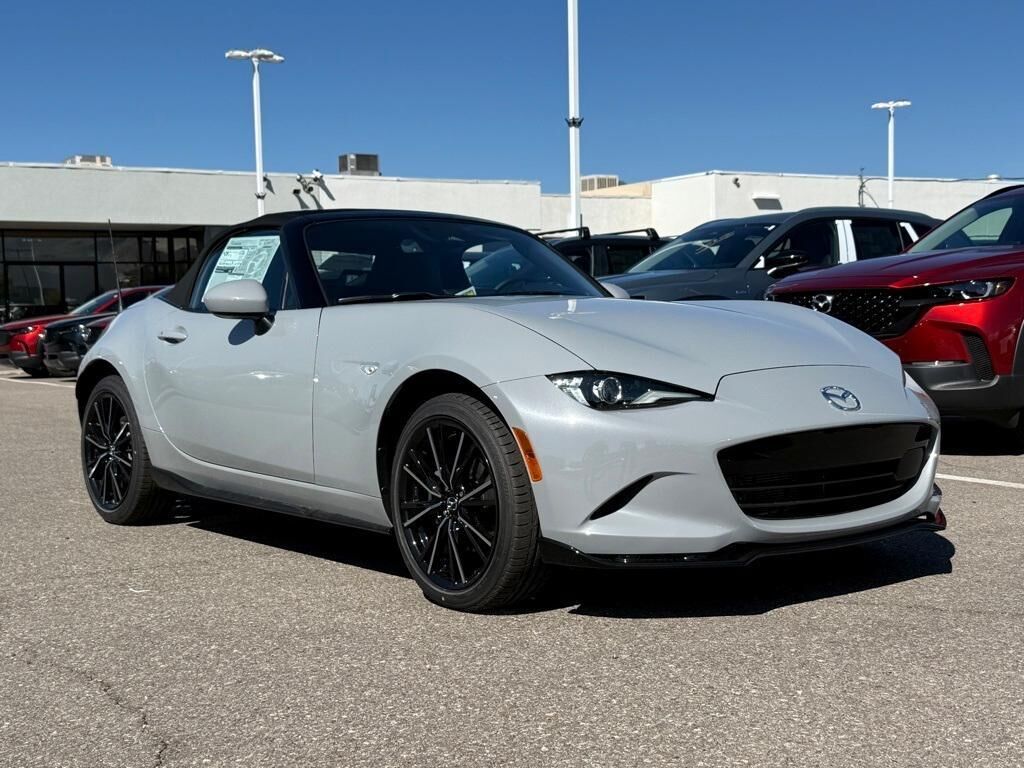 2025 MAZDA MX-5