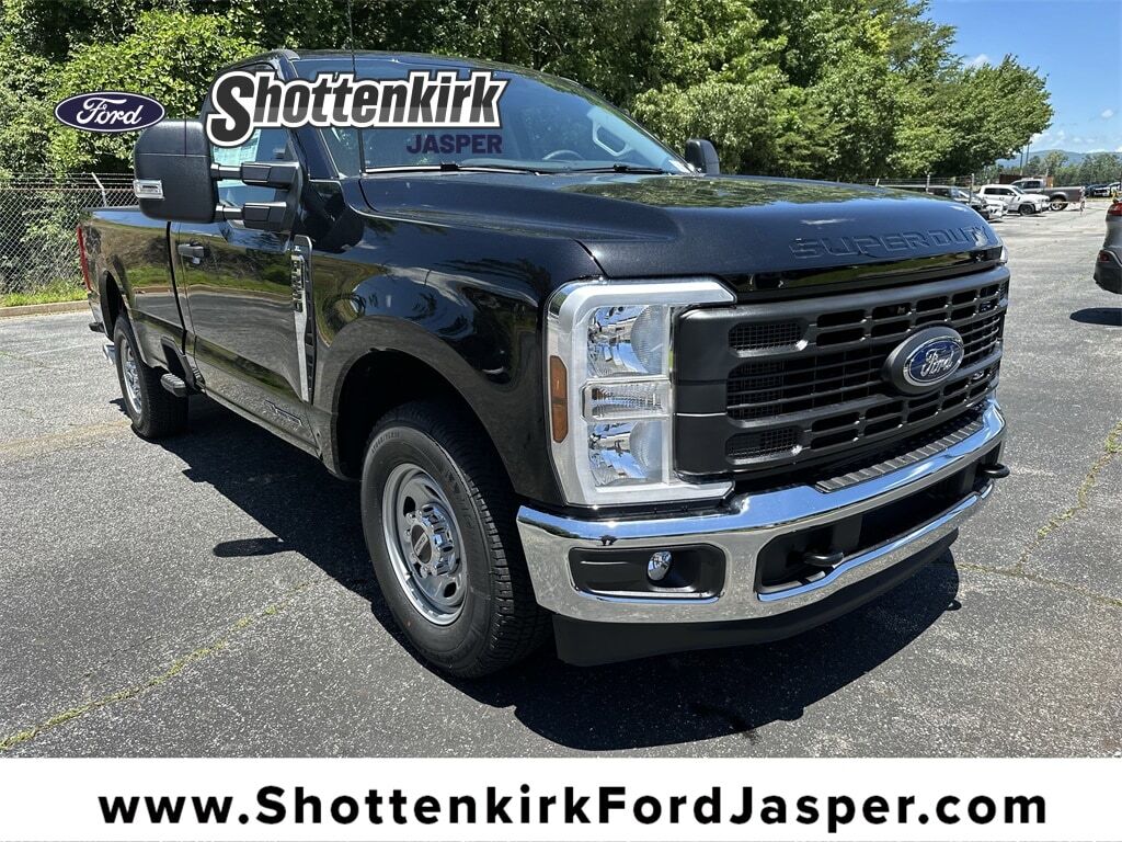 2025 FORD F-250