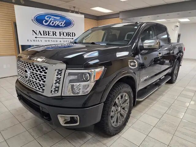 Nissan Titan