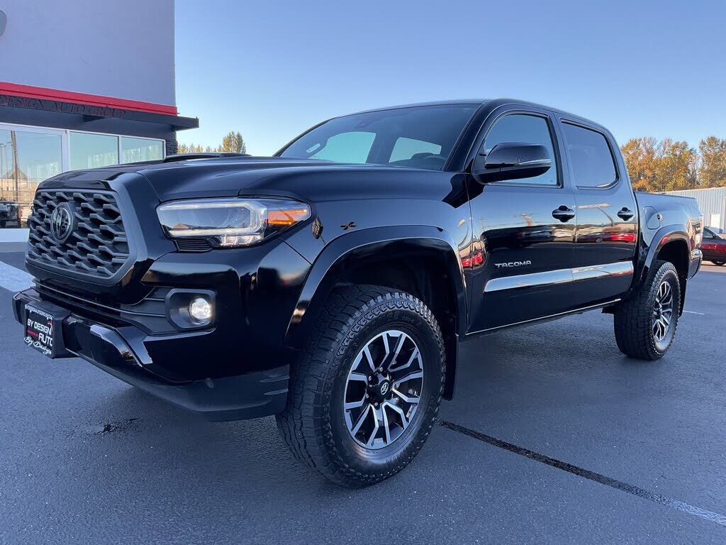 2023 TOYOTA Tacoma