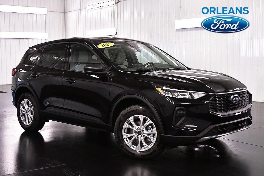 2025 FORD Escape