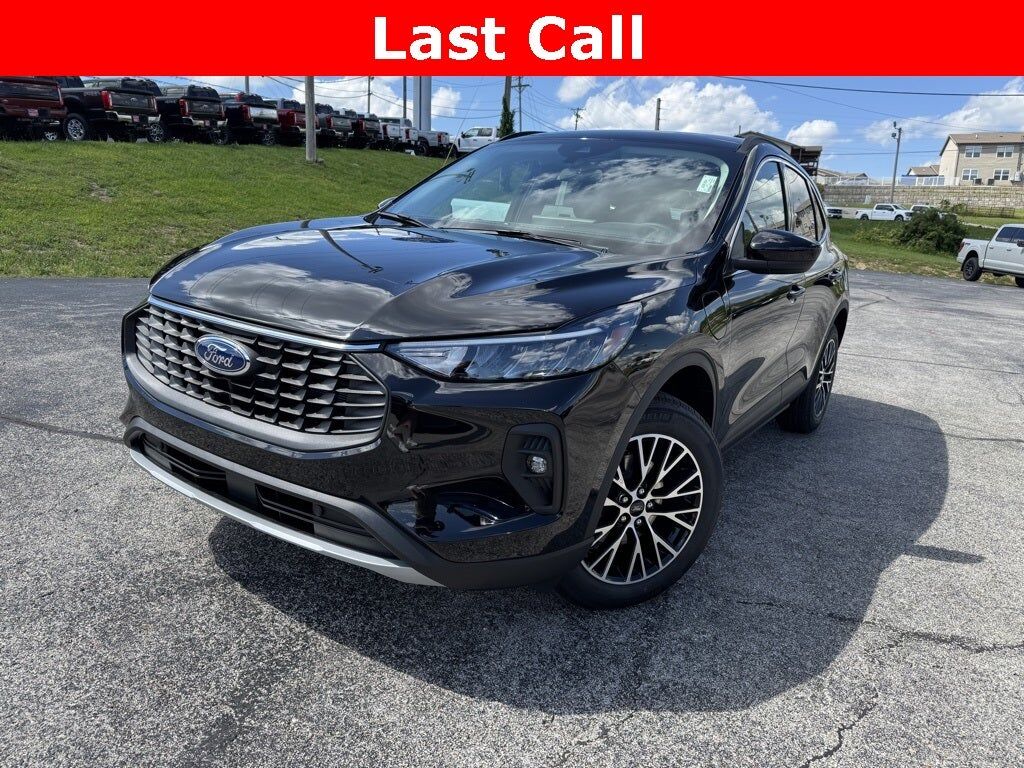 2025 FORD Escape