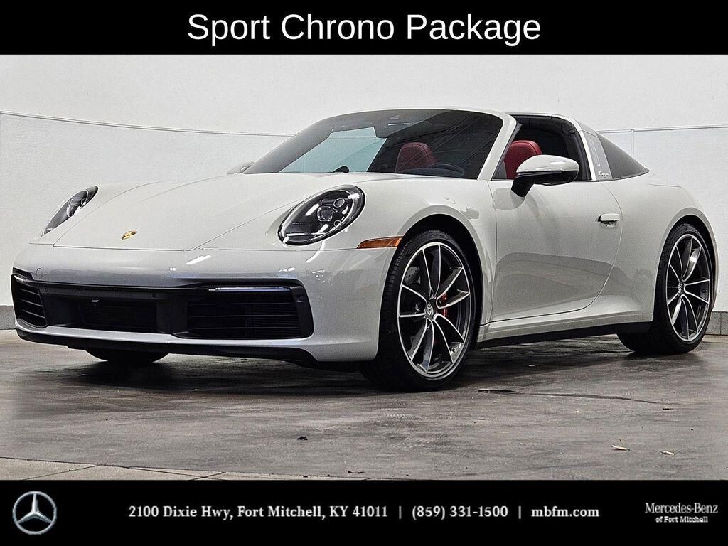 2022 PORSCHE 911