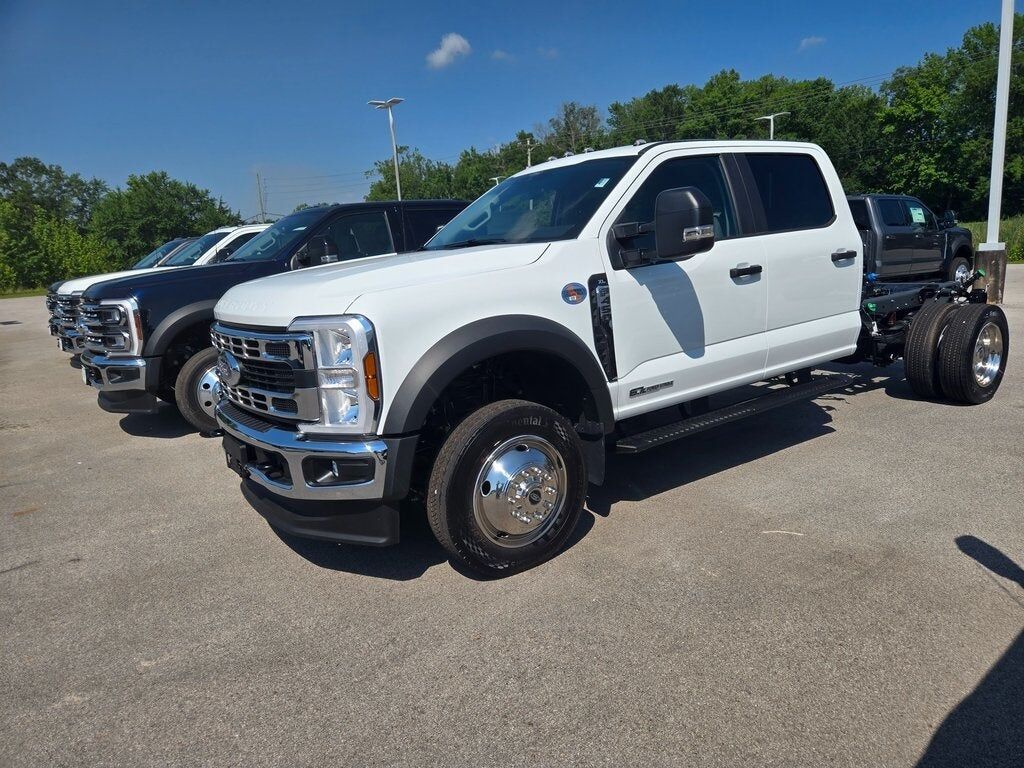 2025 FORD F-450