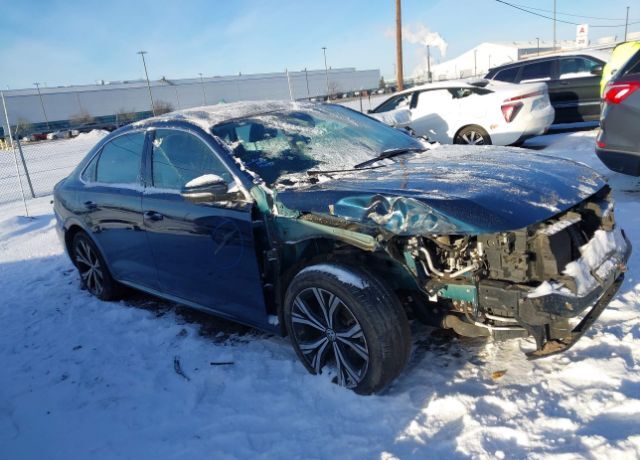 2022 VOLKSWAGEN Passat