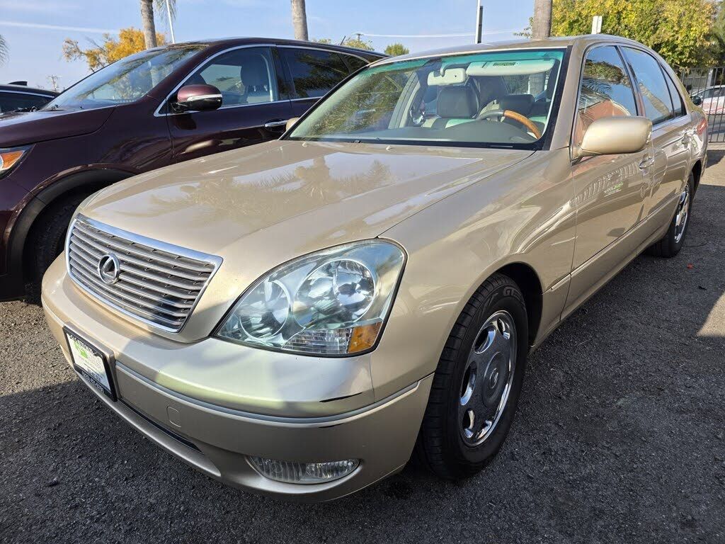 Lexus LS