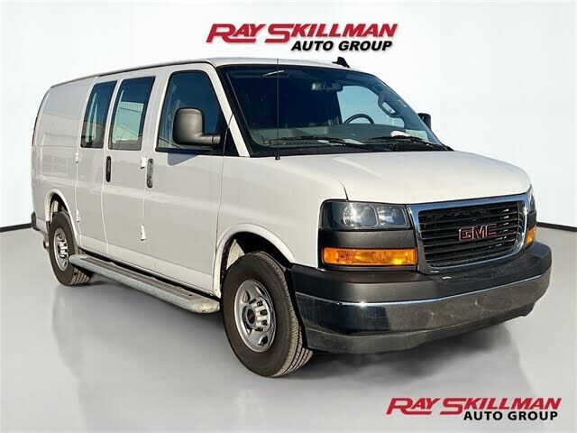 2024 GMC Savana