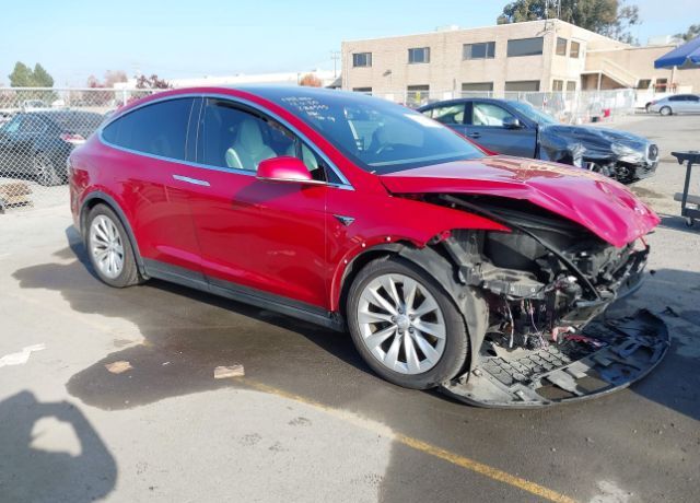 2018 TESLA Model X