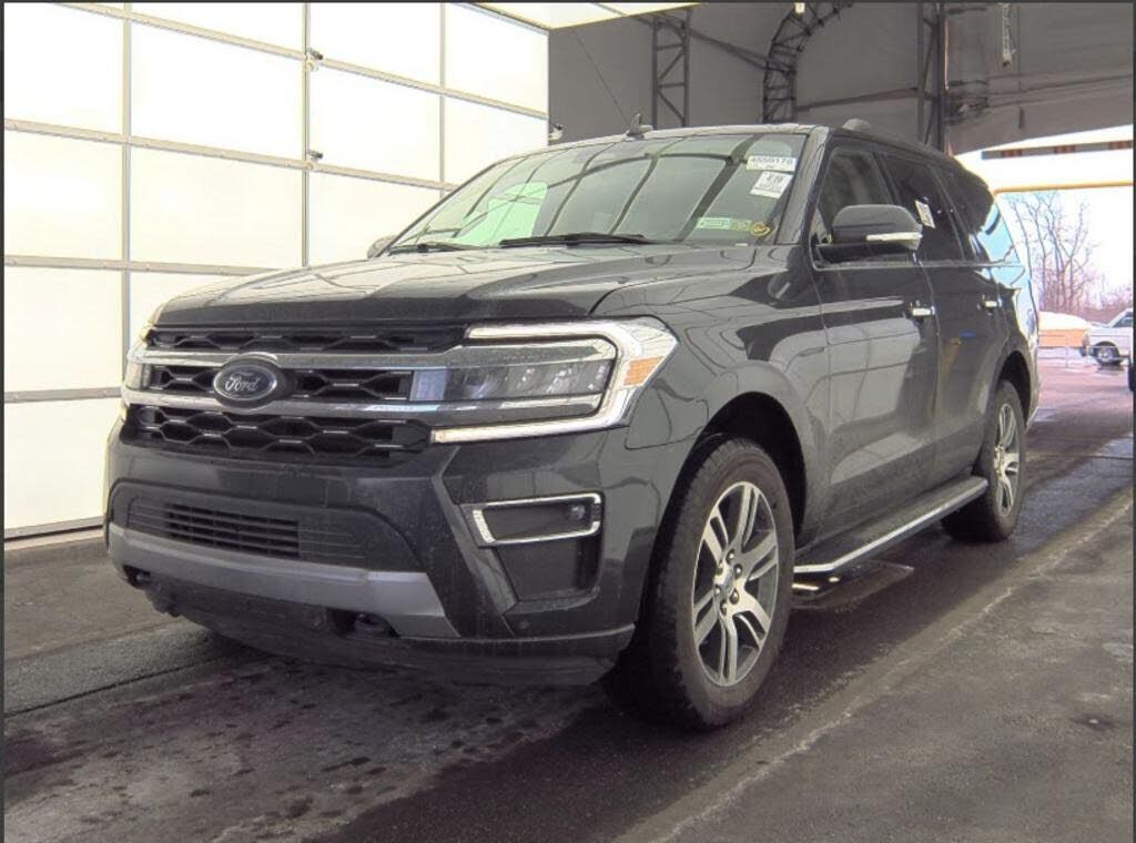 2022 FORD Expedition