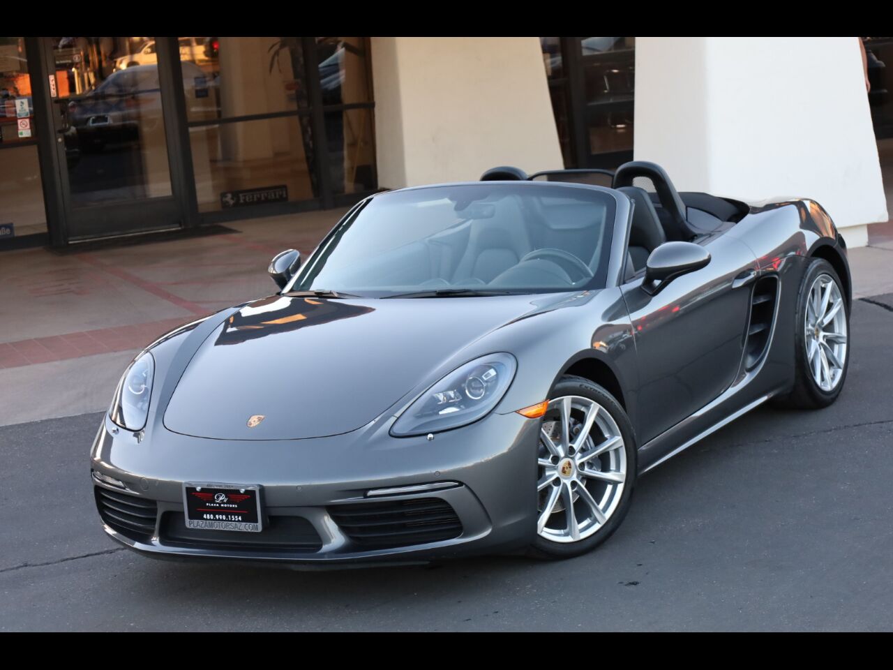 2017 PORSCHE Boxster