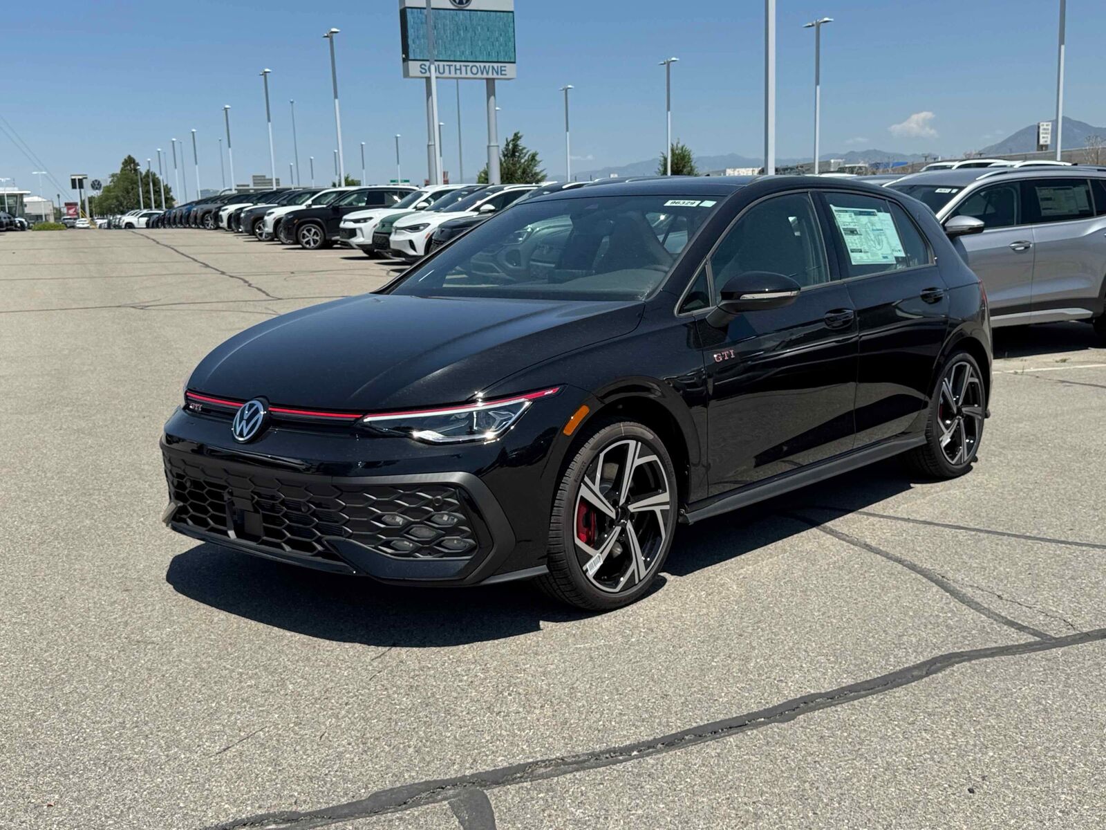 2025 VOLKSWAGEN Golf GTI