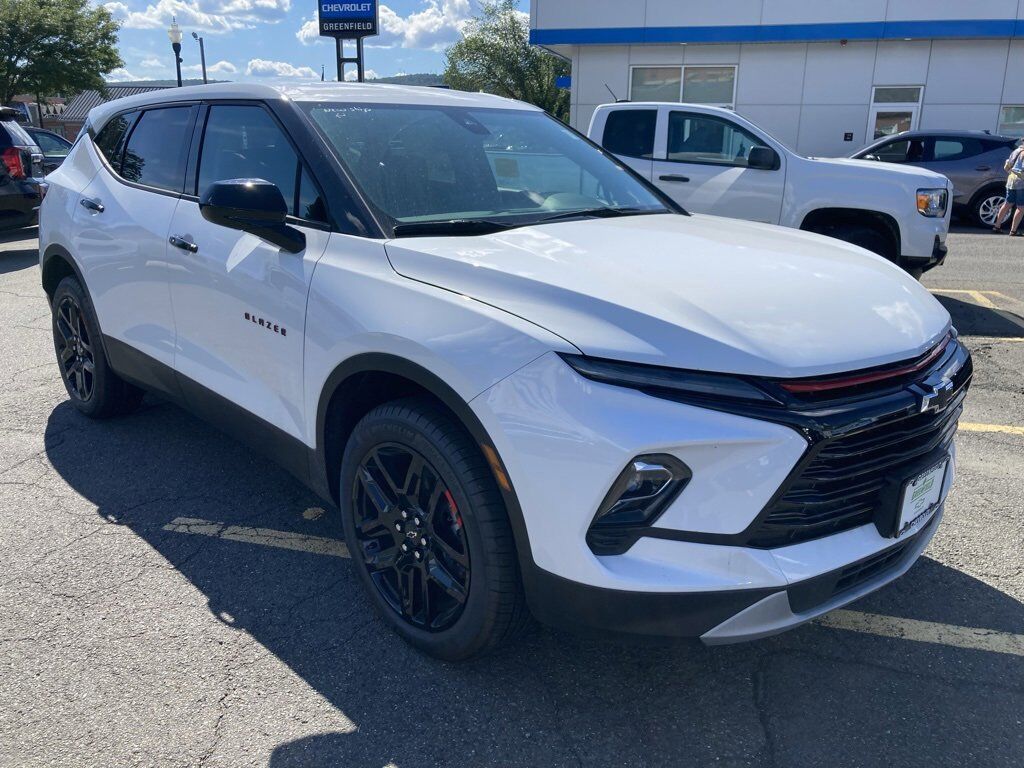 2025 CHEVROLET Blazer