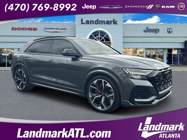 2023 AUDI RS Q8