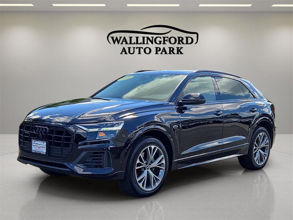 2021 AUDI Q8