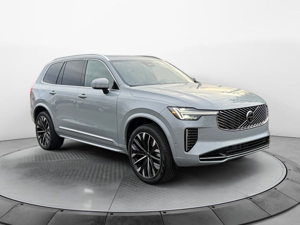 2026 VOLVO XC90