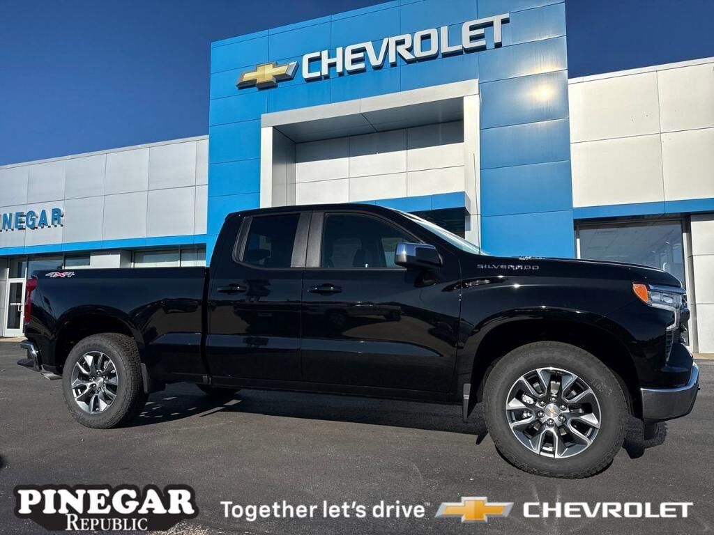 2026 CHEVROLET Silverado