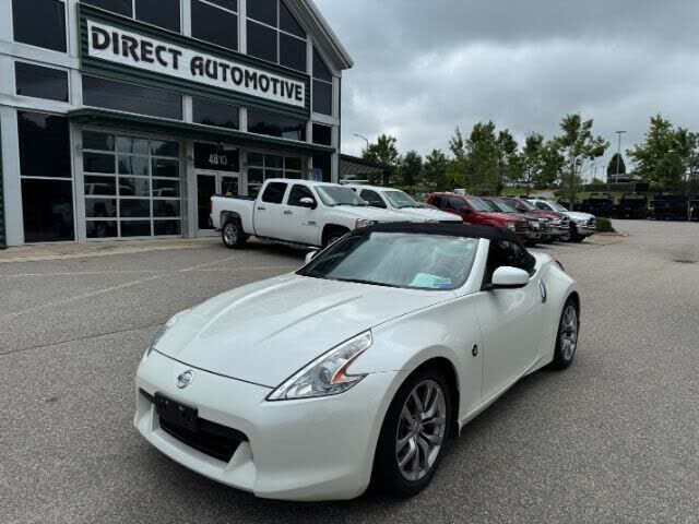 2011 NISSAN 370Z