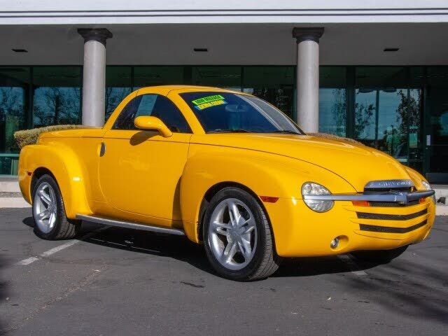 2004 CHEVROLET SSR
