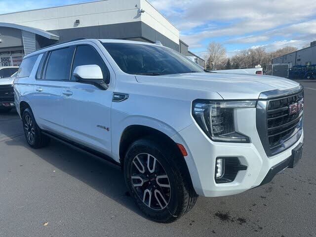 2023 GMC Yukon XL