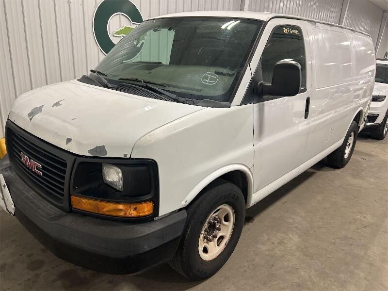 GMC Savana