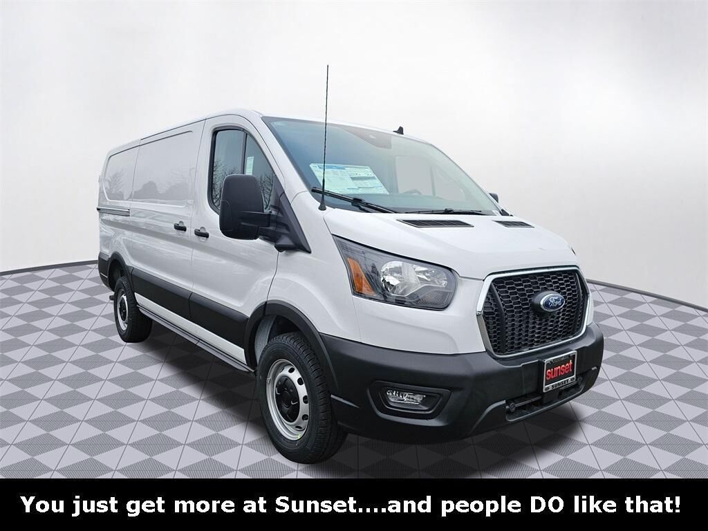 2024 FORD Transit