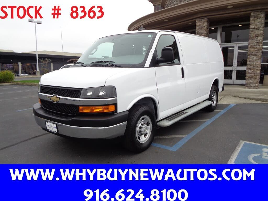 2024 CHEVROLET Express