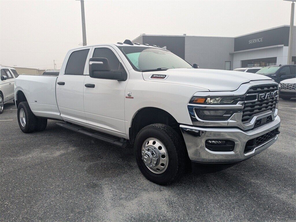 2025 RAM 3500