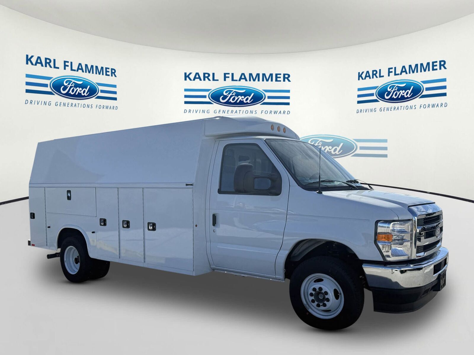 2026 FORD E-450