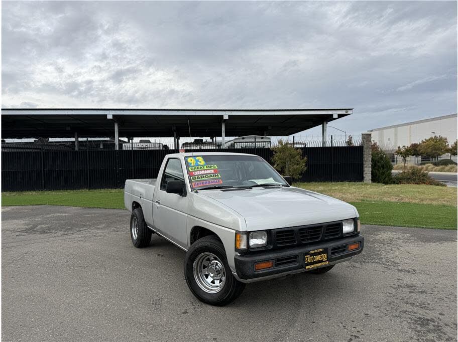 Nissan Pickup