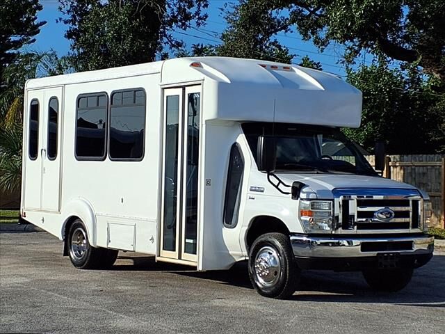 2016 FORD E-350