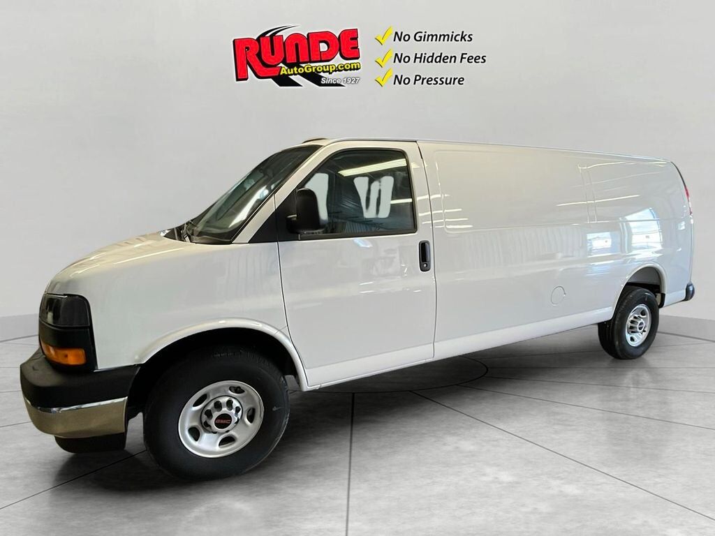2025 GMC Savana