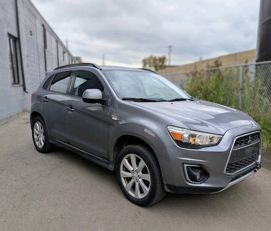 Mitsubishi RVR